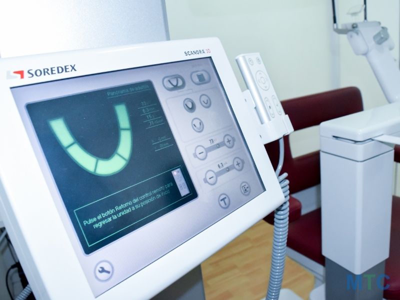 Is It Safe To Get Dental Implants In Costa Rica