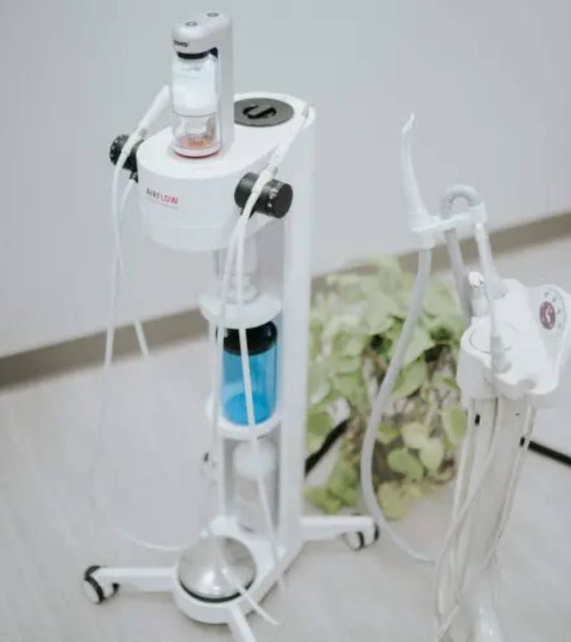 airflow teeth cleaning machine