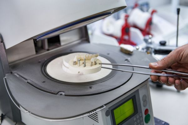 cerec dental crown machine