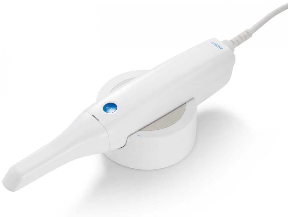 medit i500 intraoral scanner